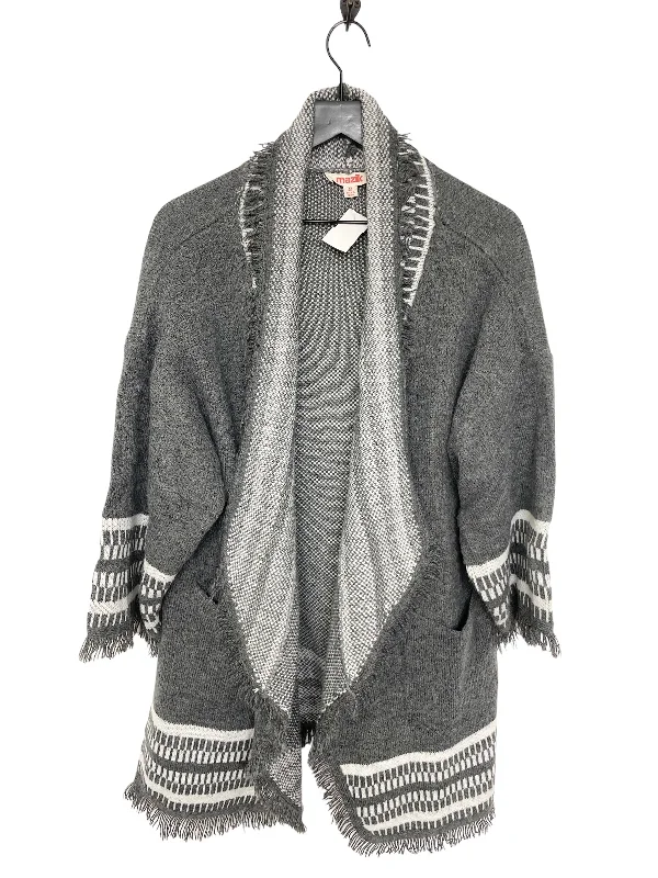 Grey Sweater Cardigan Clothes Mentor, Size M